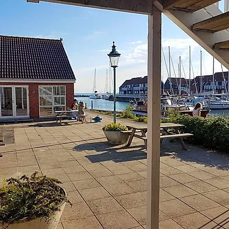 Klintholm Marina Park *